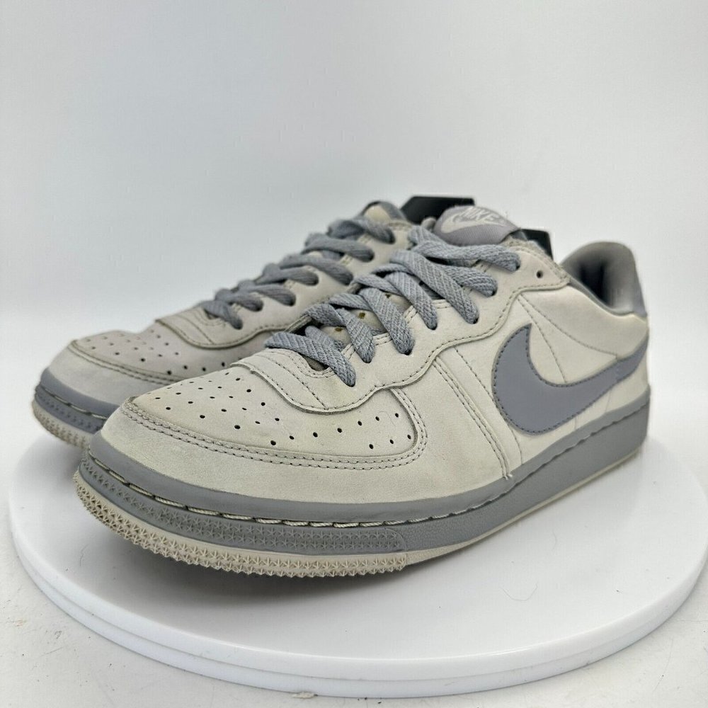 Nike SB Dunk Low Top Dark Light Grey Youth Sneaker Shoes 311570 004 Size 7Y